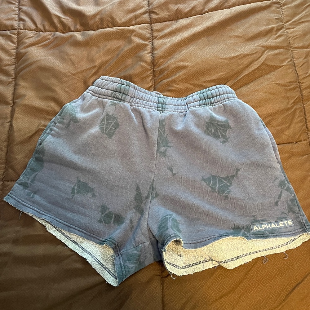 Alphalete shorts